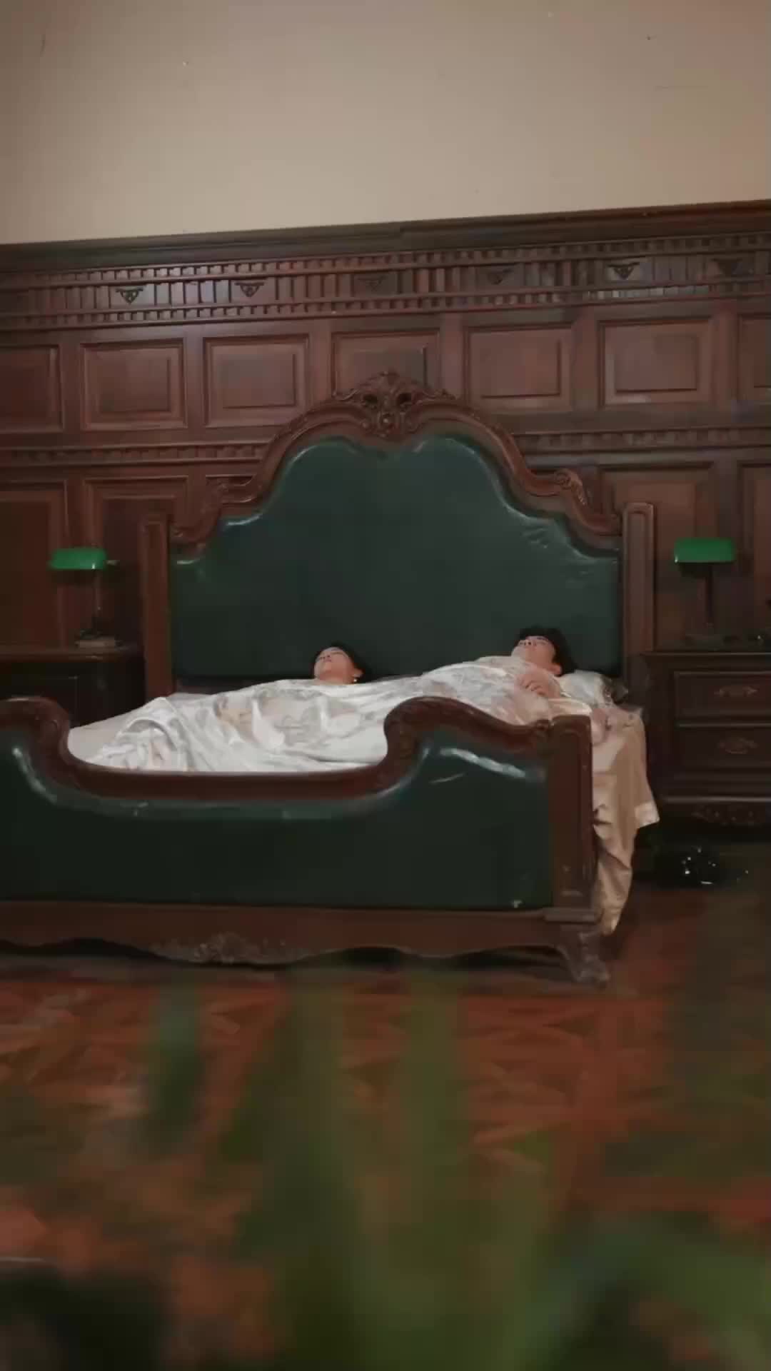 Dia Kembali Bersinar - Episode 25 - Episode 25