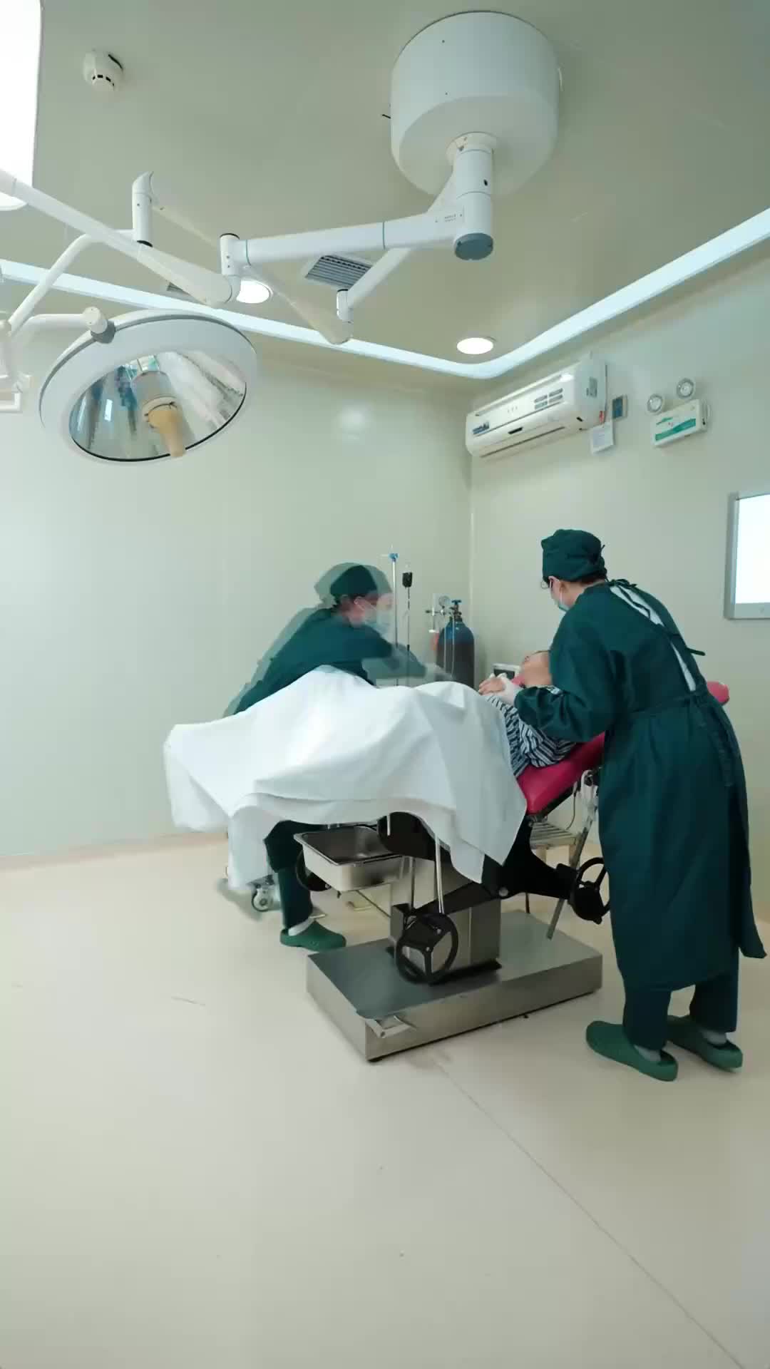 產房門外的丈夫 第2集