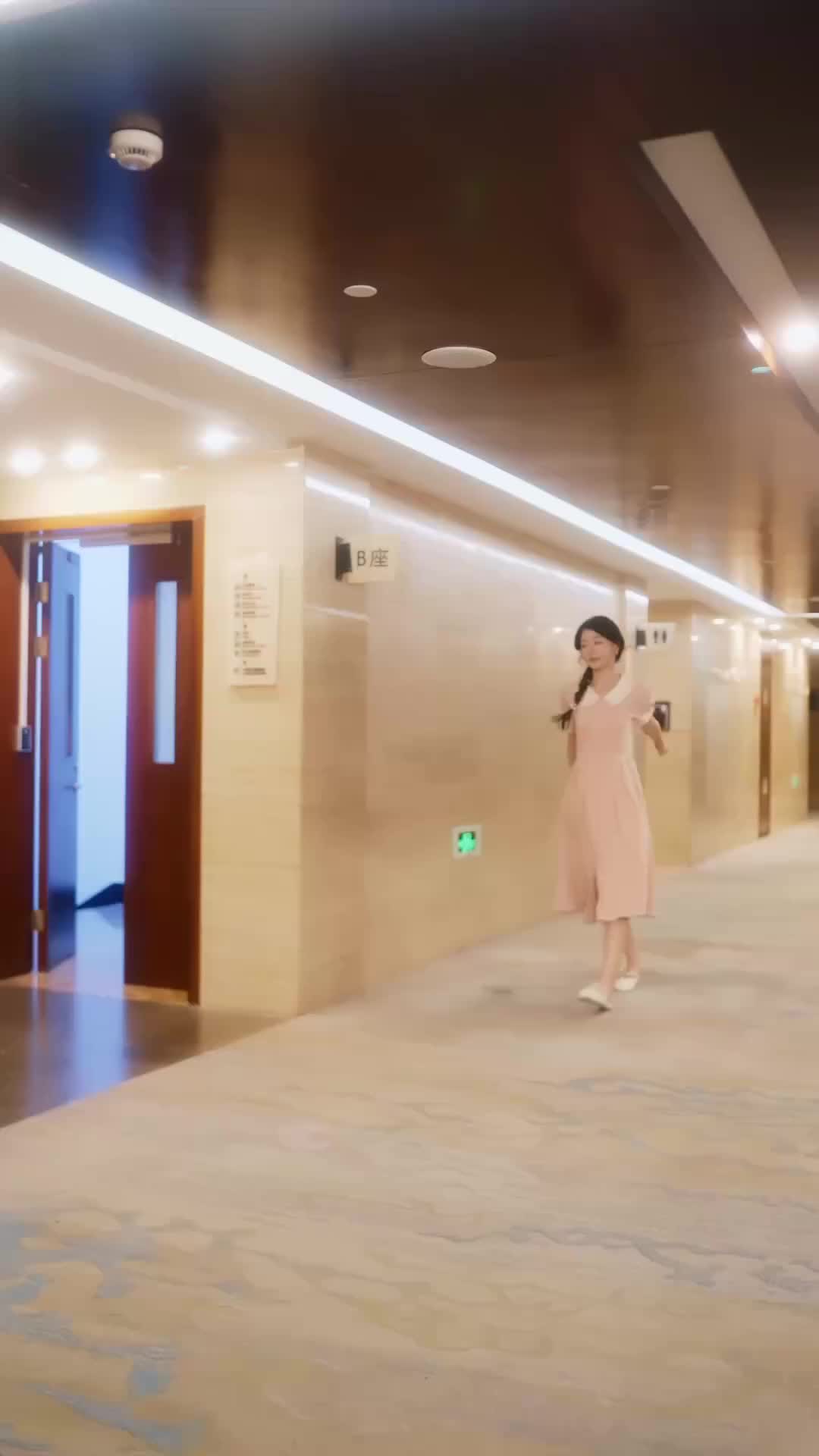 Pria Jahat VS Kelinci Polos - Episode 7 - Episode 7