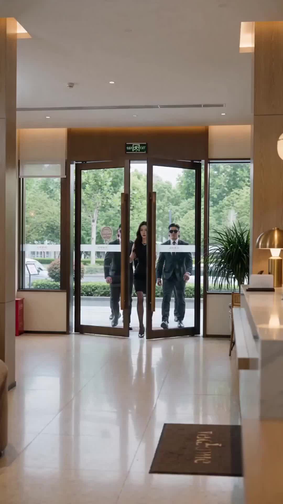 Future on His Wrist, Trouble in Her Empire Episode 4