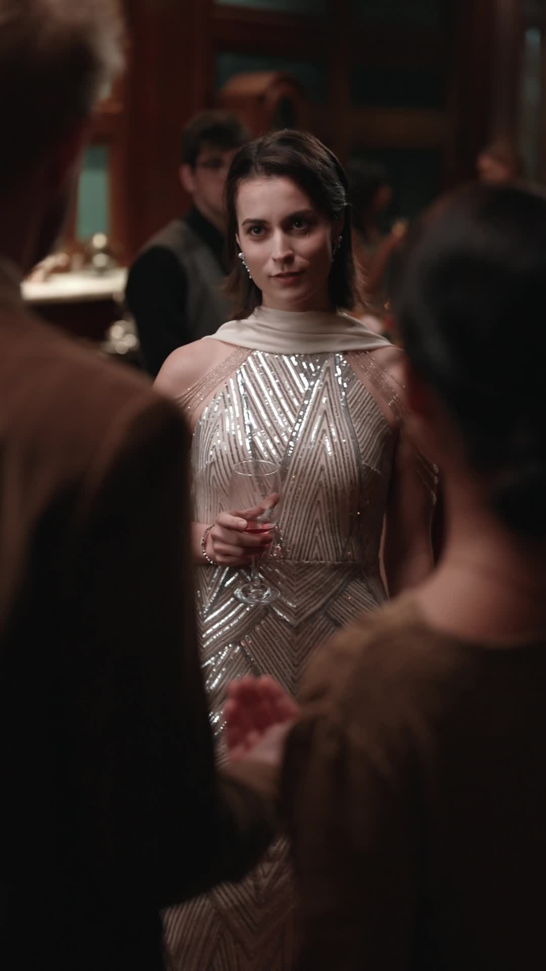I am the Queen Episode 9