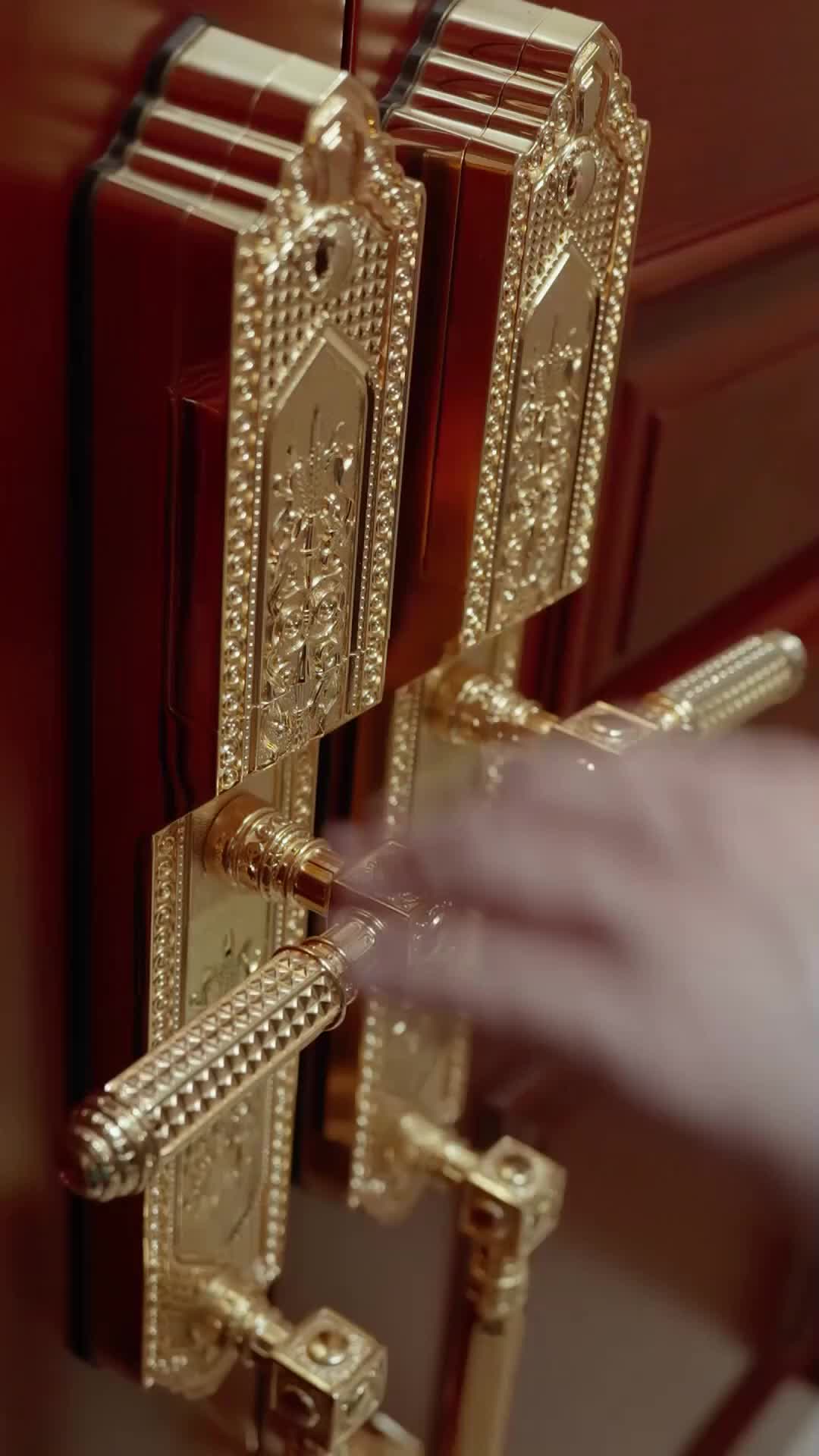  Do Portão ao Coração: Meu Papai É Um Abre-olhos  (Dublado） 7Episódio
