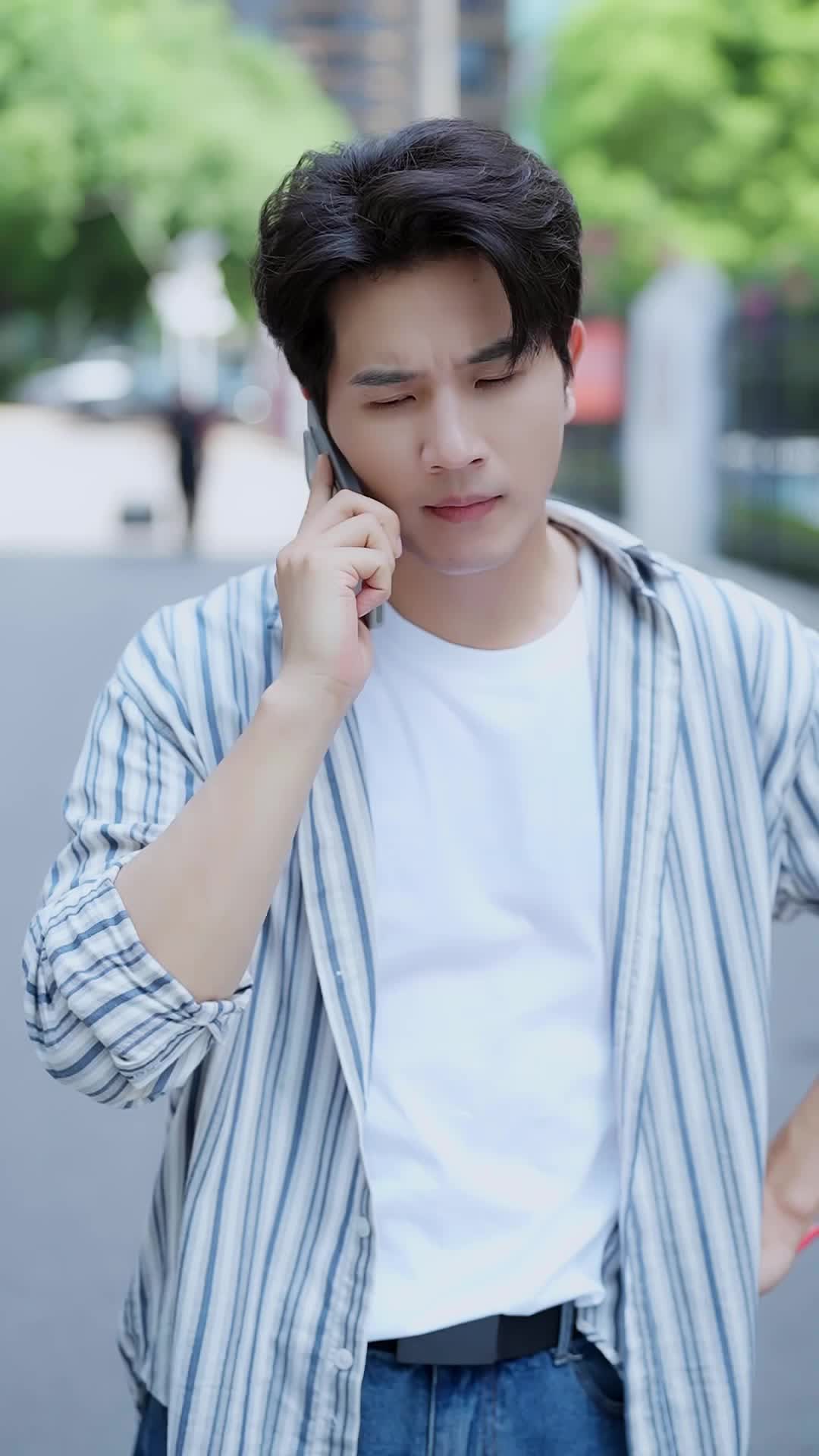 Just a Security Guard, Yet He Won Their Hearts Episode 7