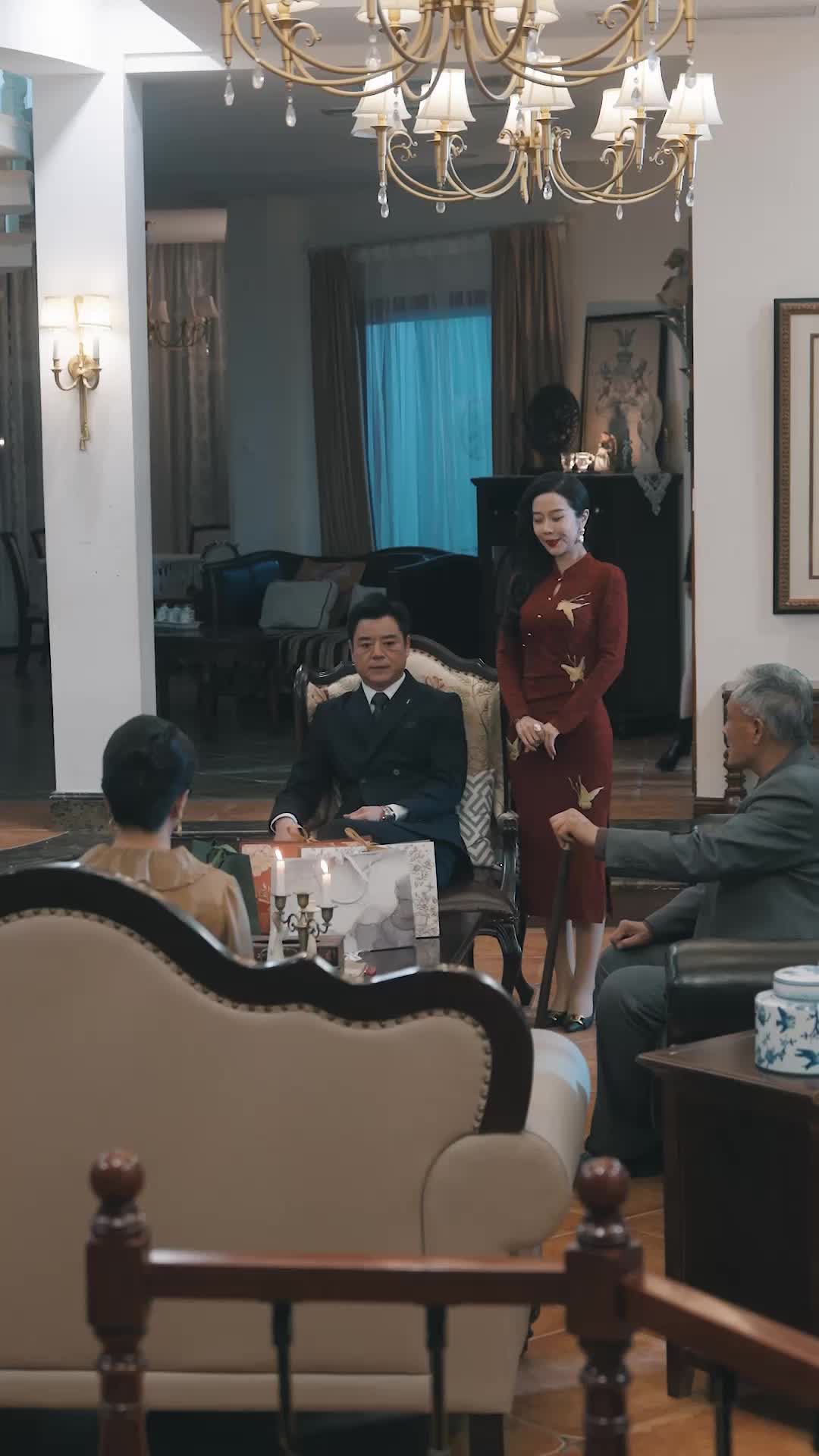 重生歸來，沈小姐她有億點無敵 第2集