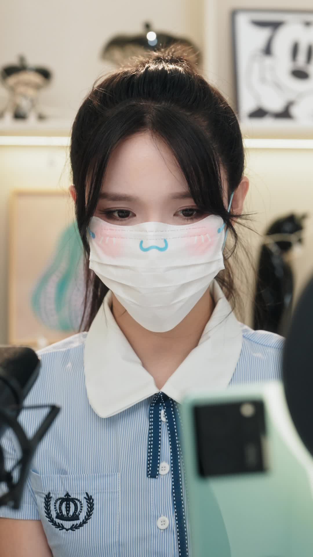 网恋翻车后我成了顶流 第7集