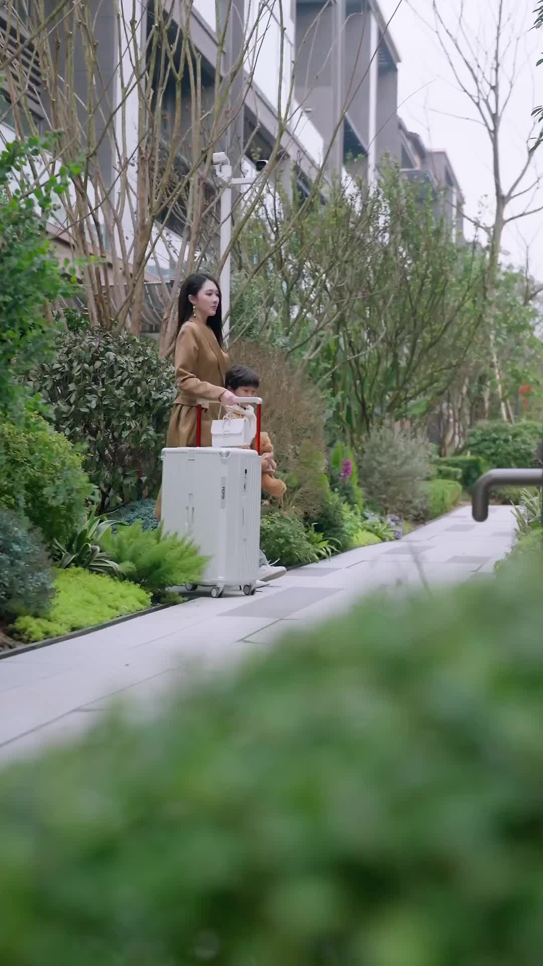Love Fades, I Rise Episode 11