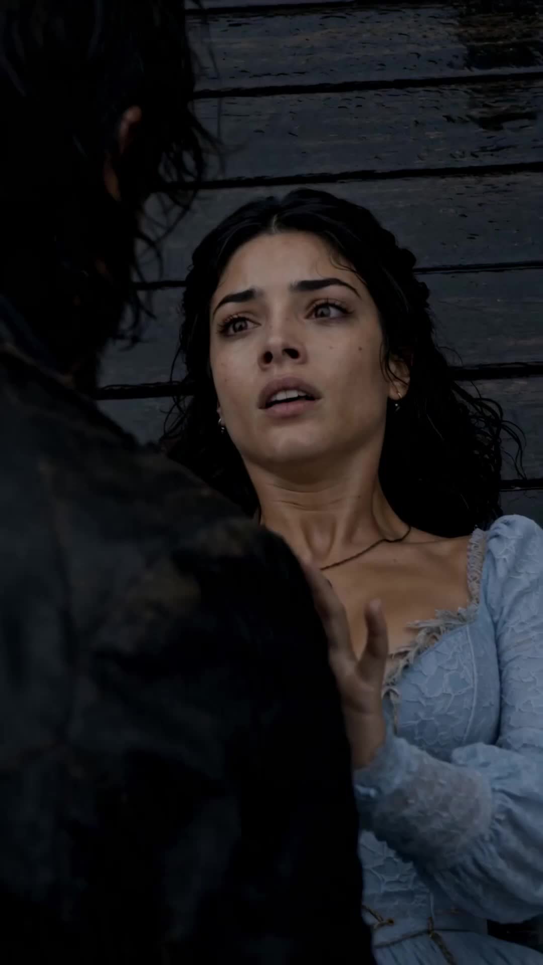 Robada por el rey pirata Episodio 8