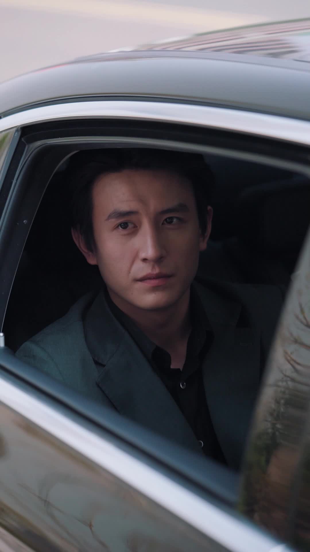 Caught Between Billionaire Brothers Episode 10