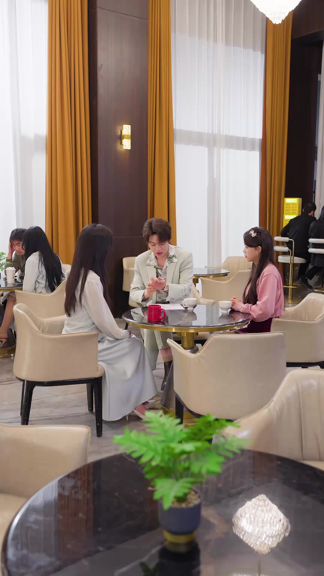 觉醒当日,我重订人生指南 第8集