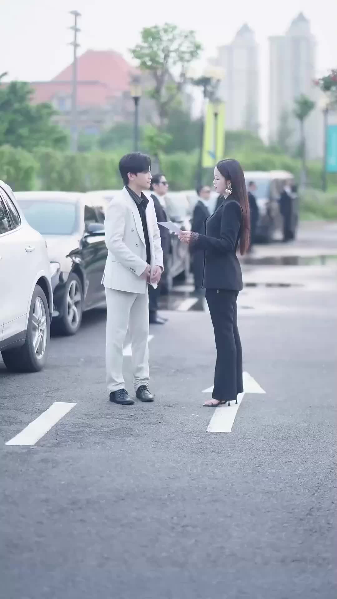 Pesona Rahasia Mantan Istriku Episode 3