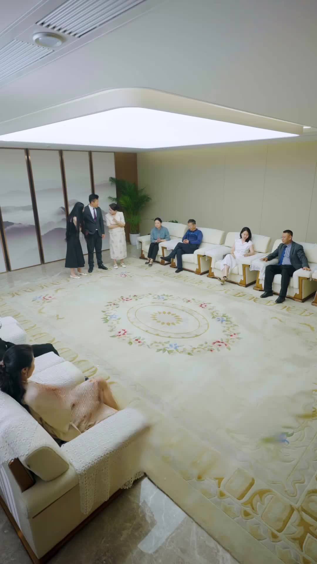 Flip of Fate: From Crumbs to Crown Episode 4