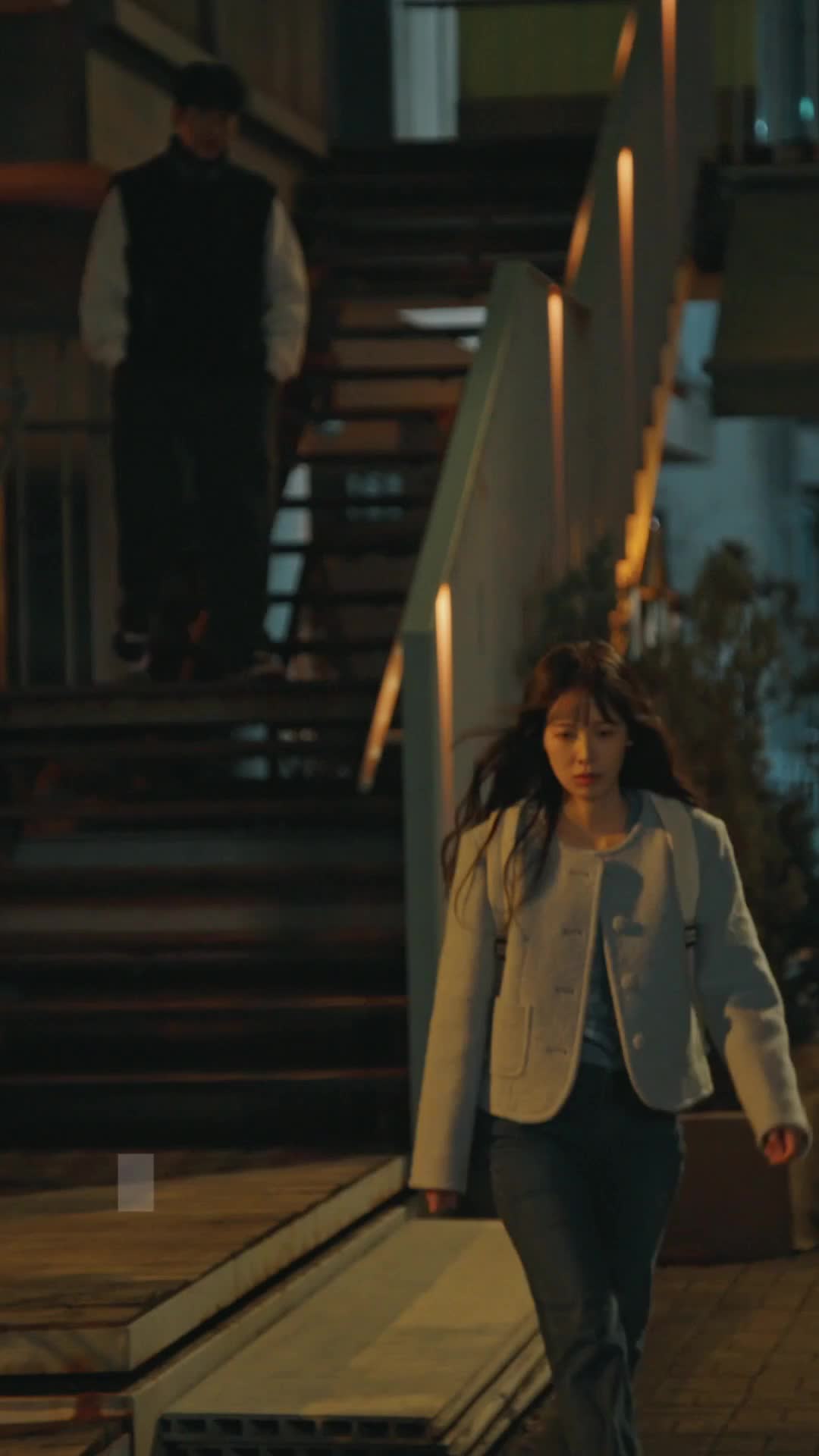 Here Comes Mr. Trouble Episode 4