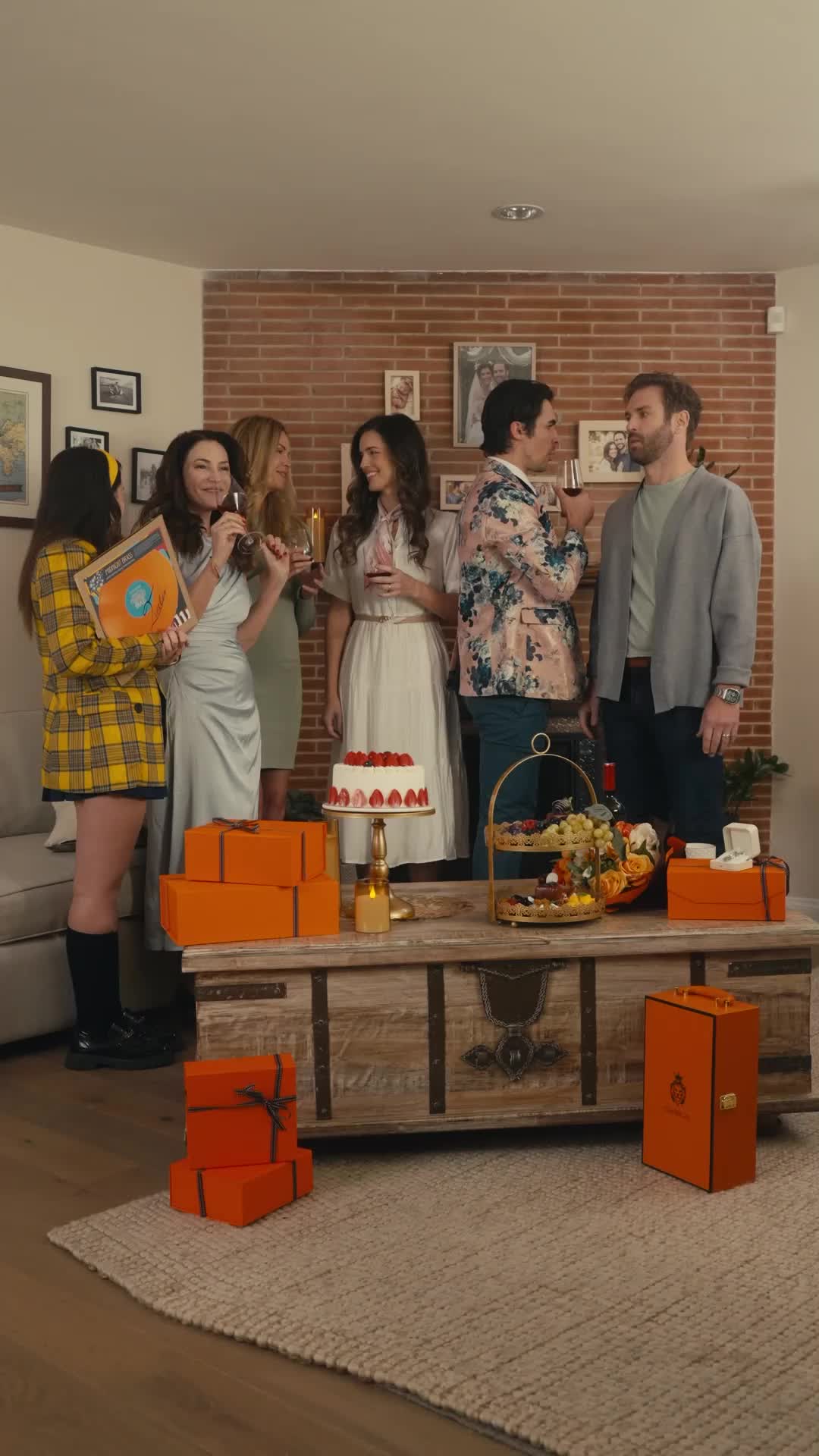 En la riqueza, en la pobreza (Doblado) Episodio 3