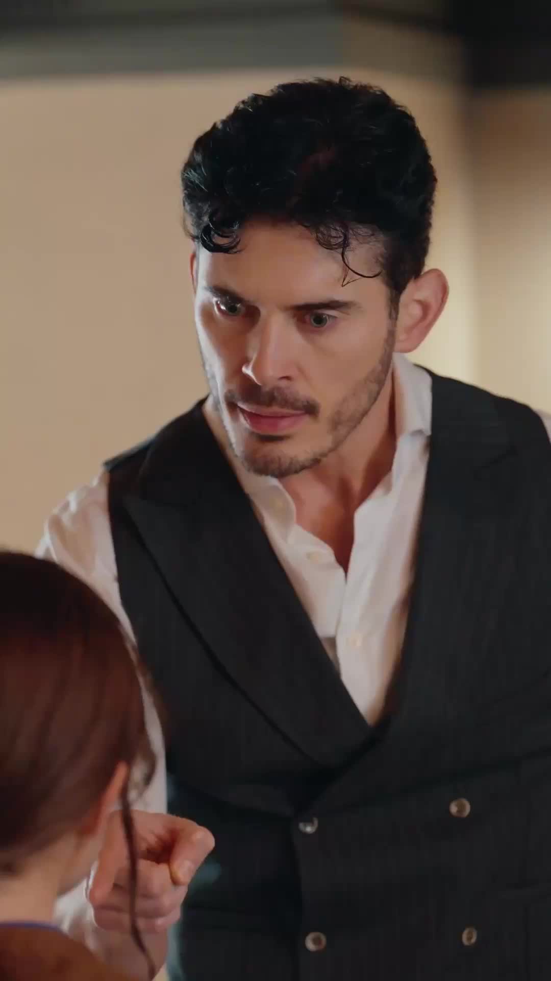 Compromiso peligroso, deseo prohibido Episodio 3