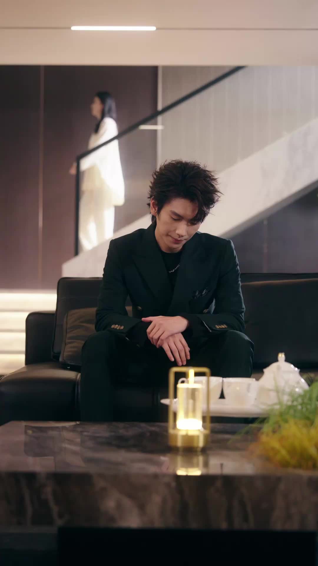 Contracted to a Sleeping CEO Episode 5