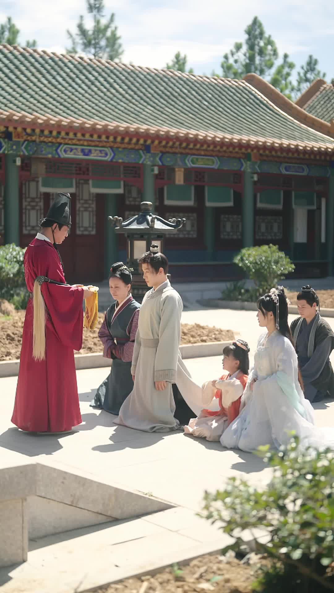 Girl of Fortune: Destined for the Crown Episode 11