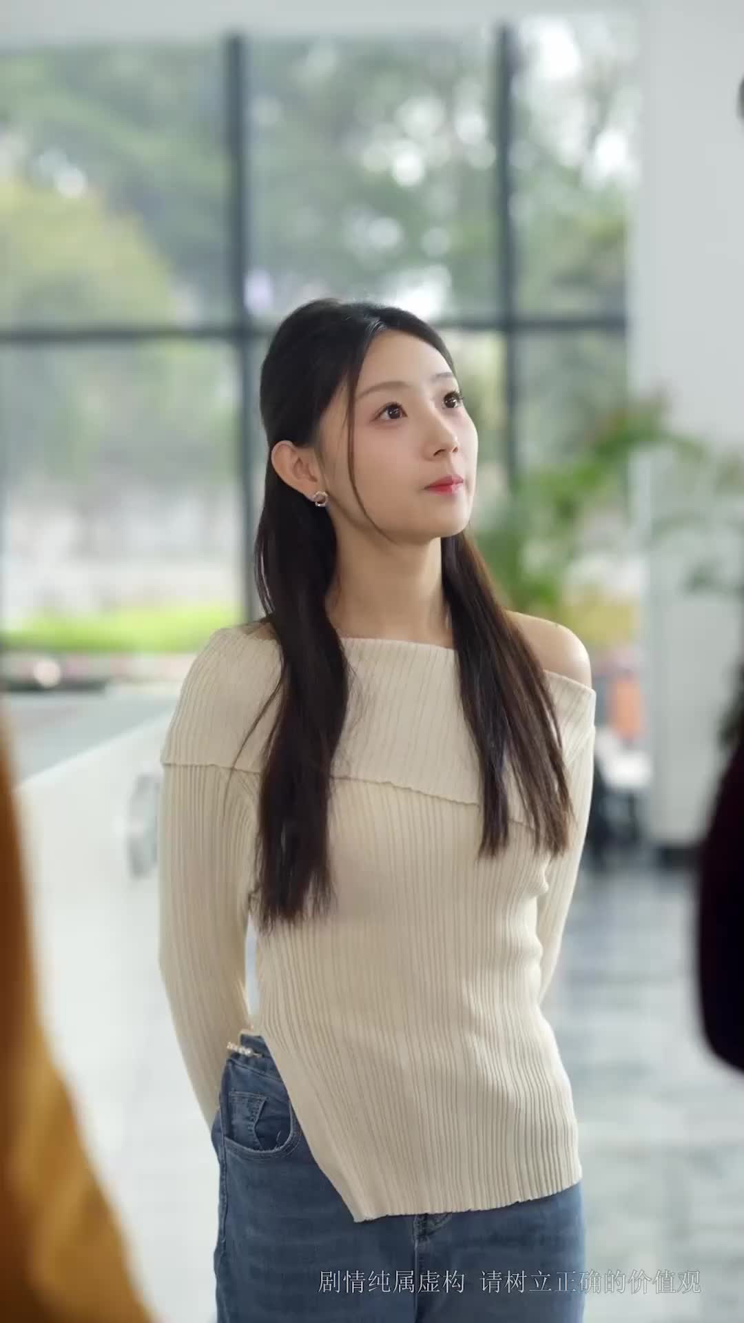 Starring in Love: My Billionaire Agent Episode 6