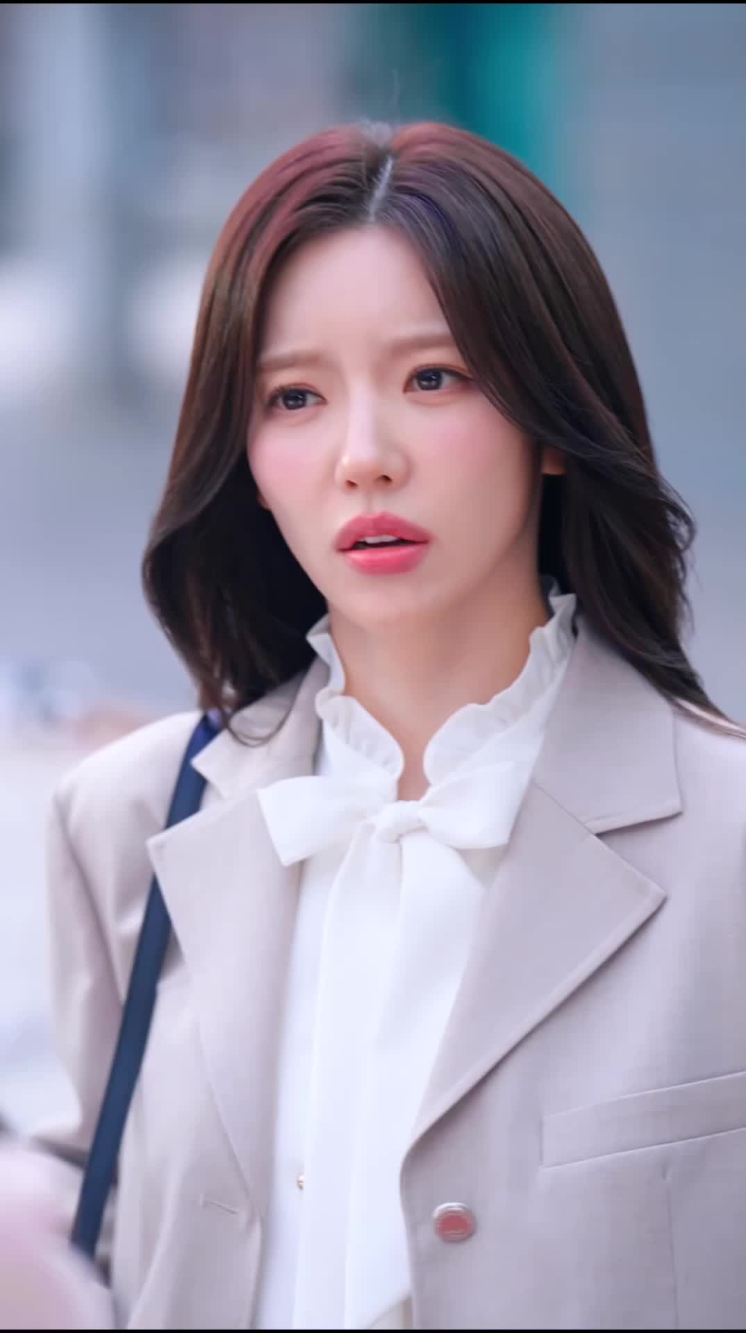 The CEO's Wife Can't Hide Episode 2