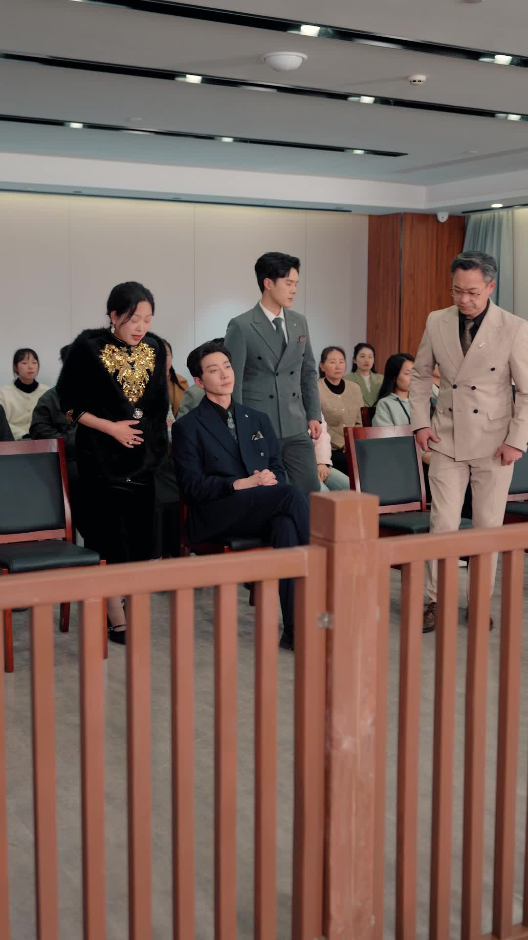 觉醒后,律政千金她不装了 第7集