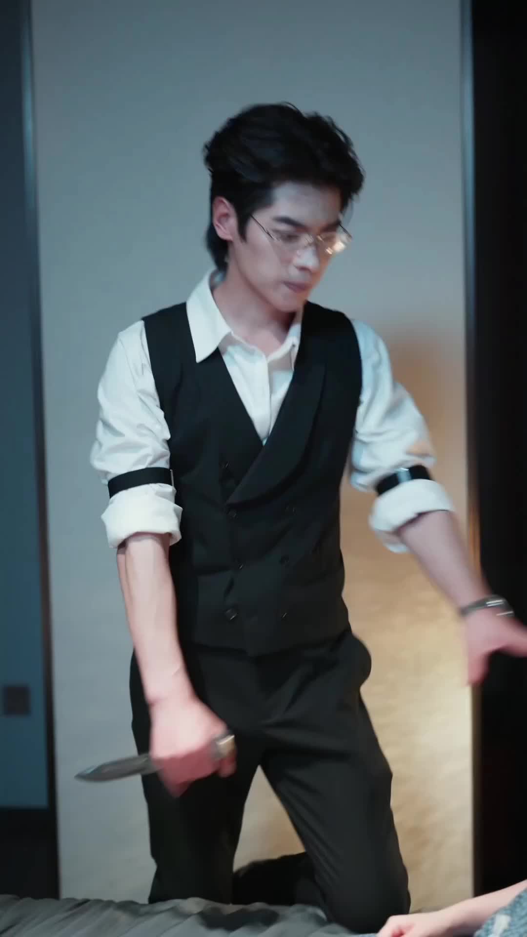 Istri yang Dimanjakan - Episode 4 - Episode 4