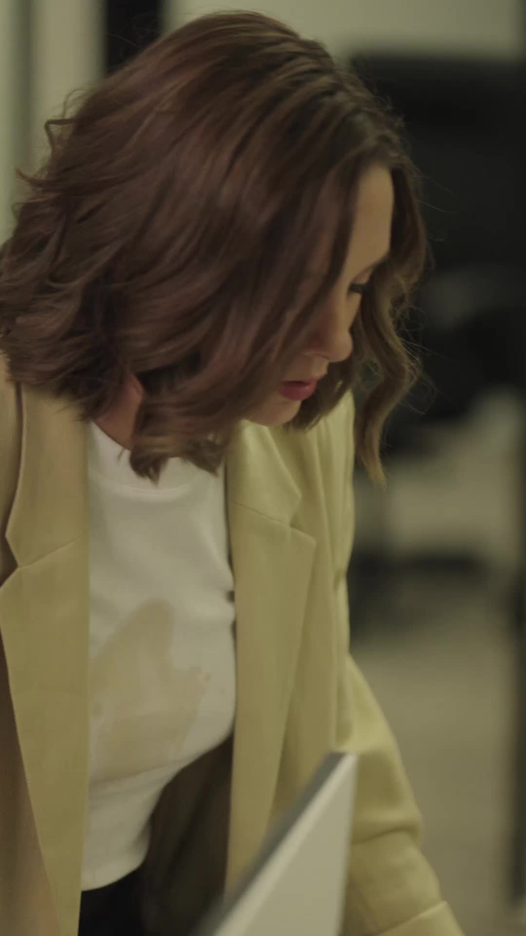 Mr. Vampire Wants Me EveryDay Episode 11