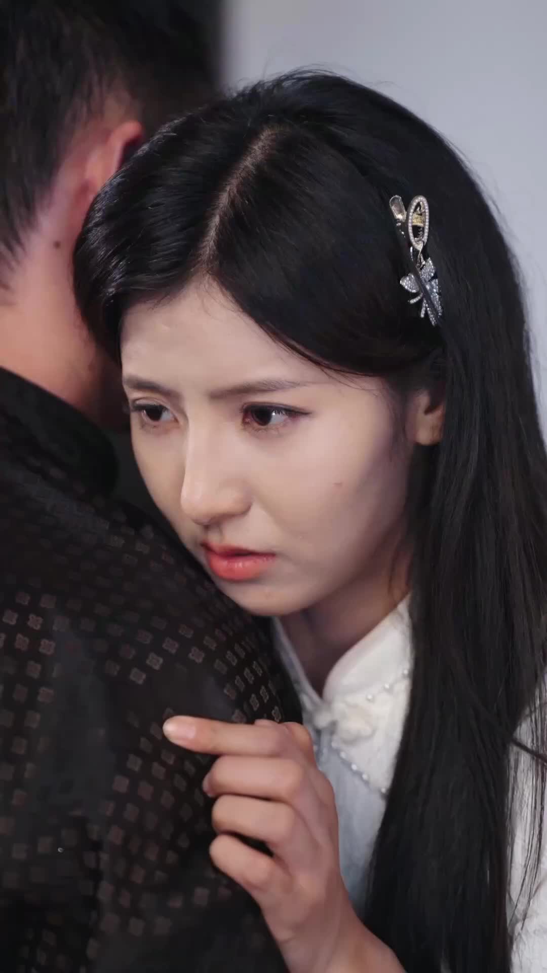 Dari Peluru Menjadi Cinta - Episode 24 - Episode 24