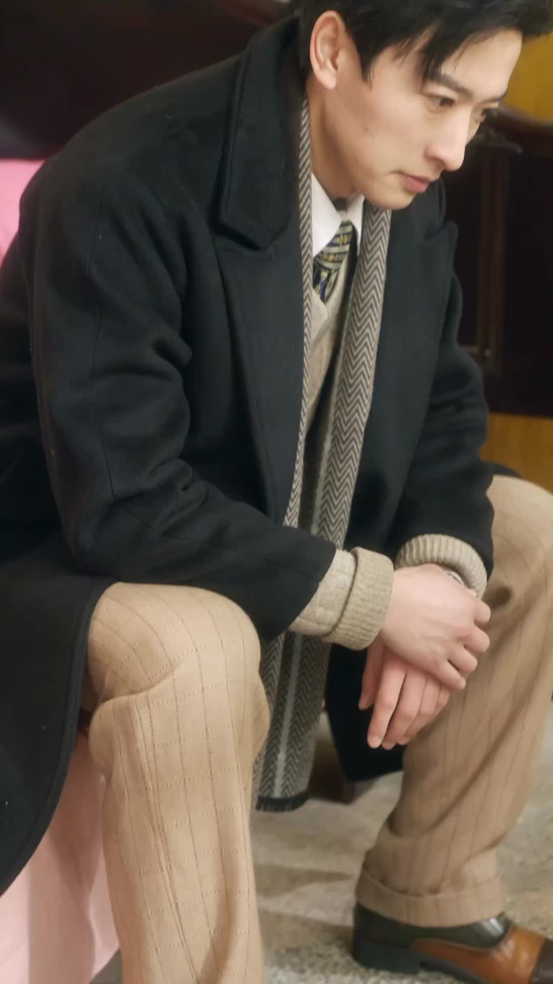 Cuando Cae el Telón del Amor Episodio 10