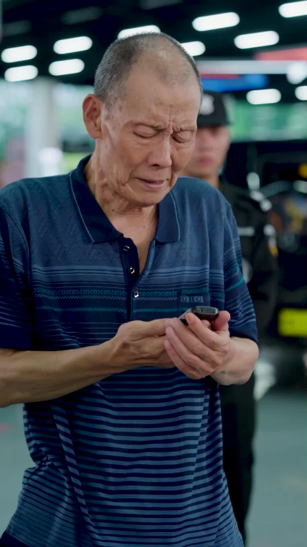 Rahasia di Balik Orang Tua Sederhana (Sulih Suara) - Episode 49 - Episode 49