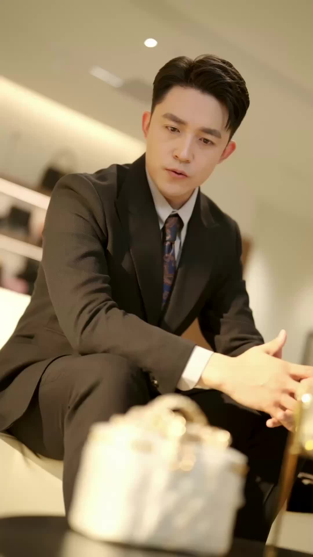 Kau Bagai Angin, Aku Bagai Debu - Episode 19 - Episode 19