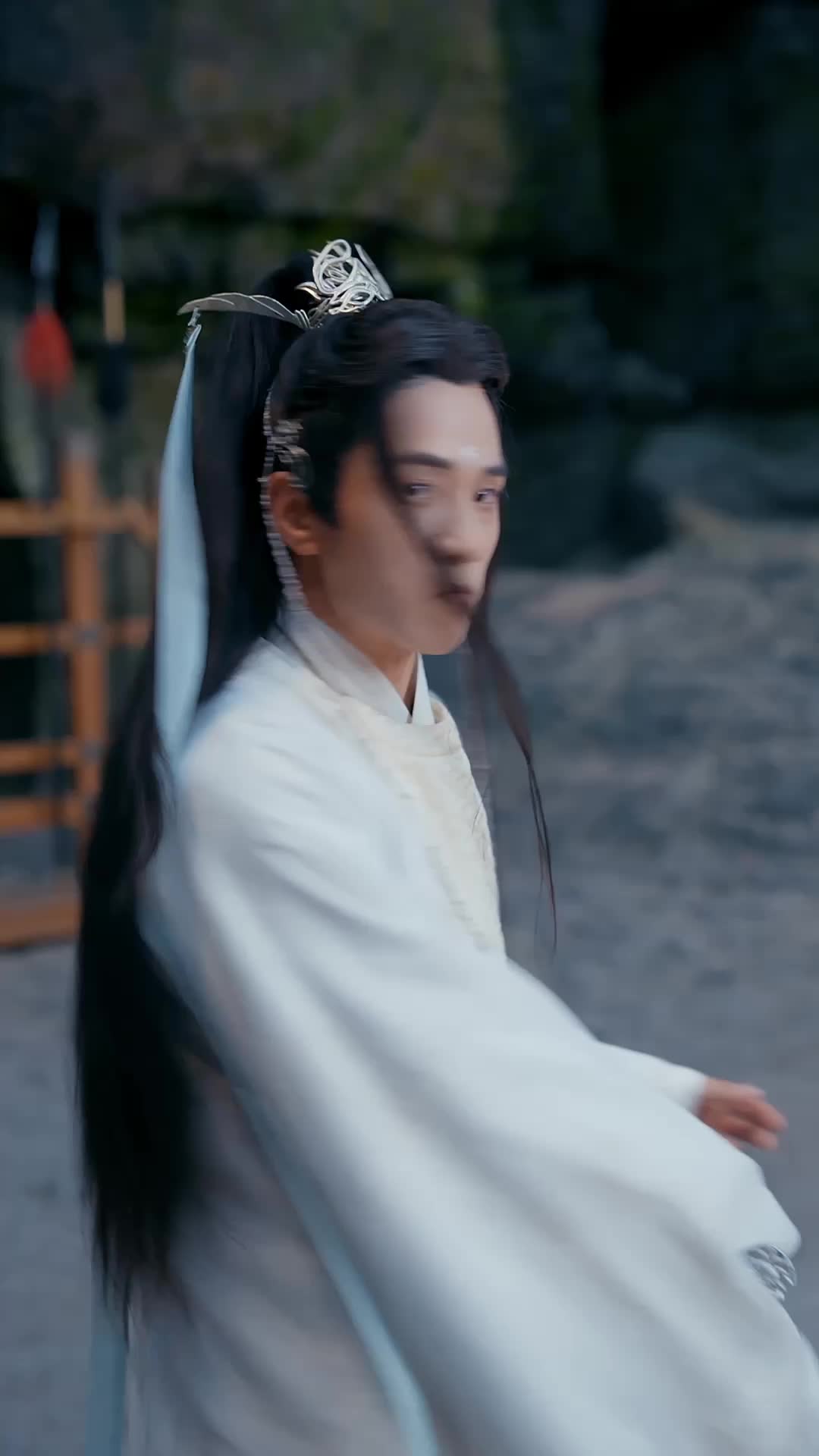 小师妹闹翻修真派 第9集