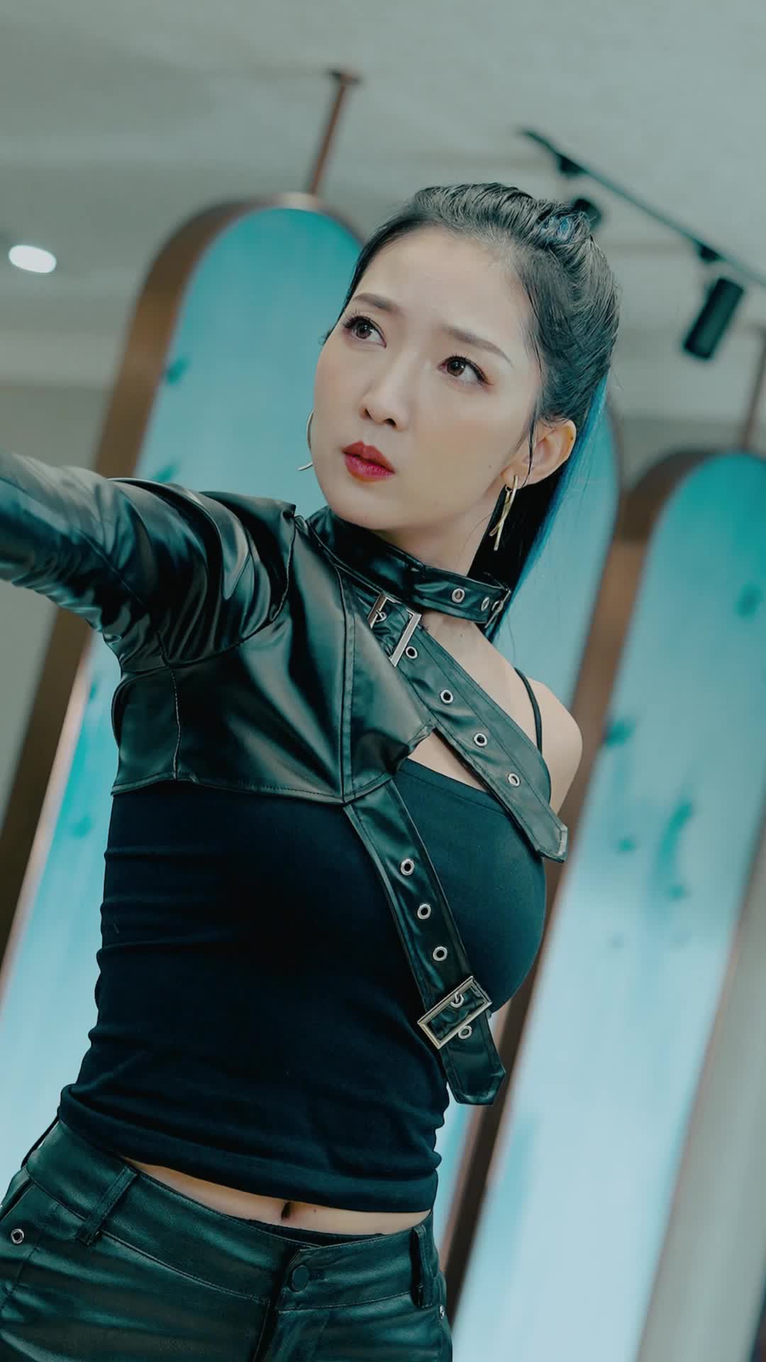 나는 지존이다(더빙) 제4회
