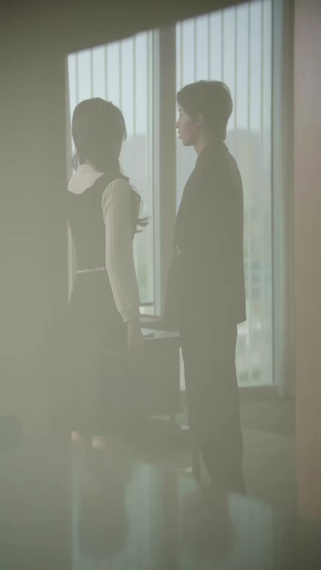 Under My Nose, Over My Heart Episode 8