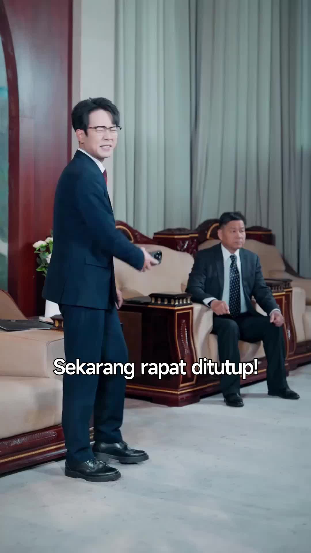 Pertarungan Malam Tahun Baru Episode 8