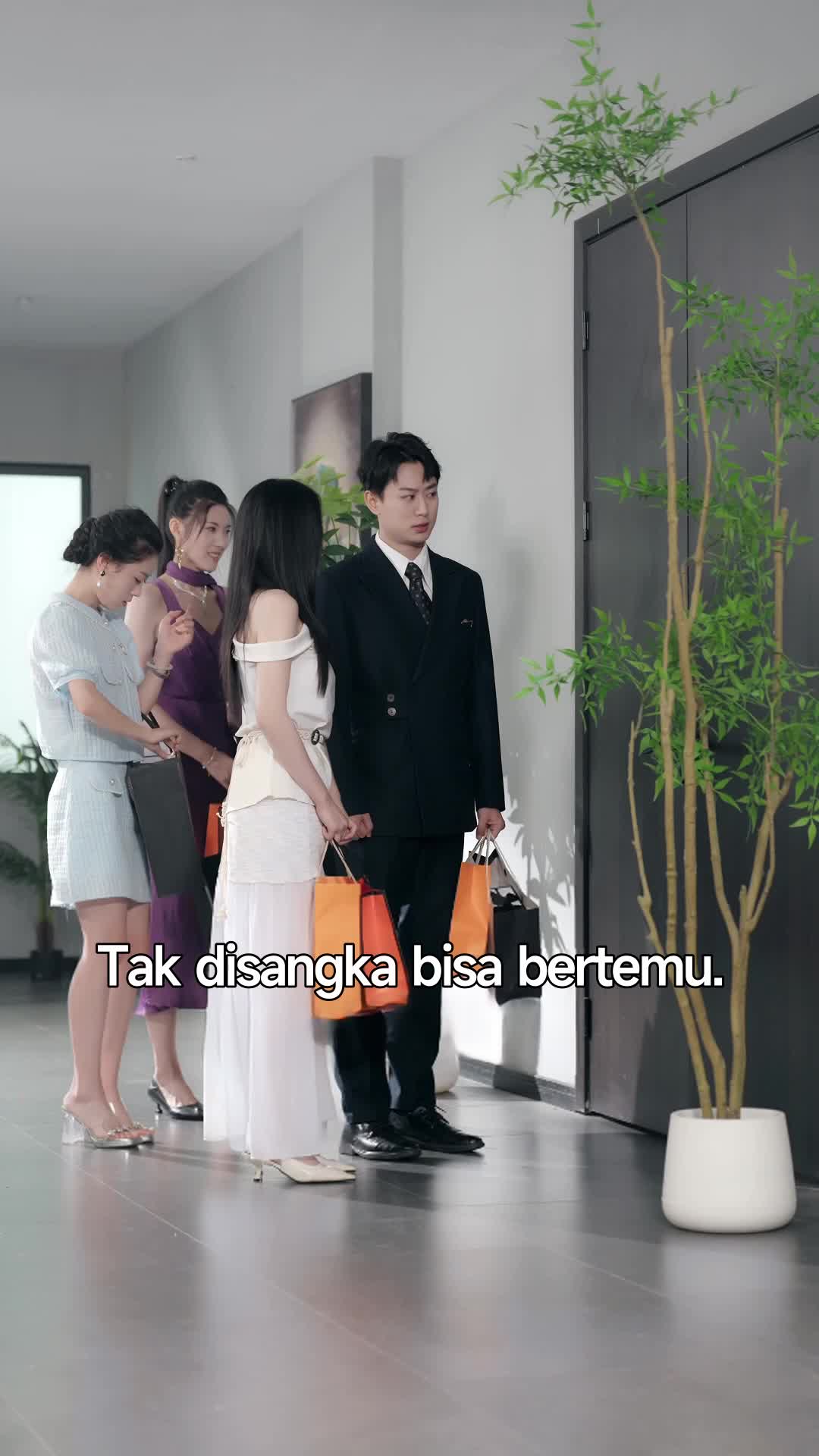 Pesona Juragan Rahasia Episode 11
