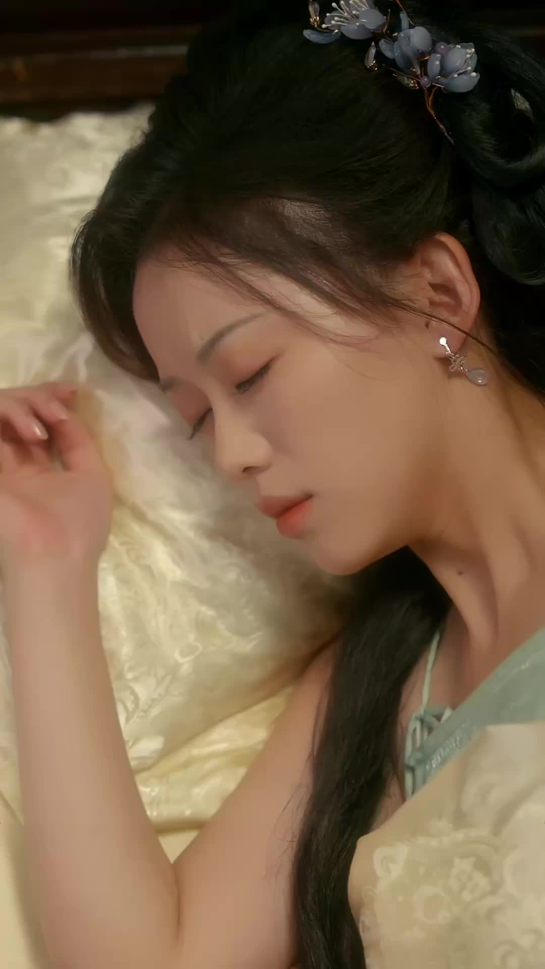 Veiled Temptation: Between Duty and Desire Episode 2