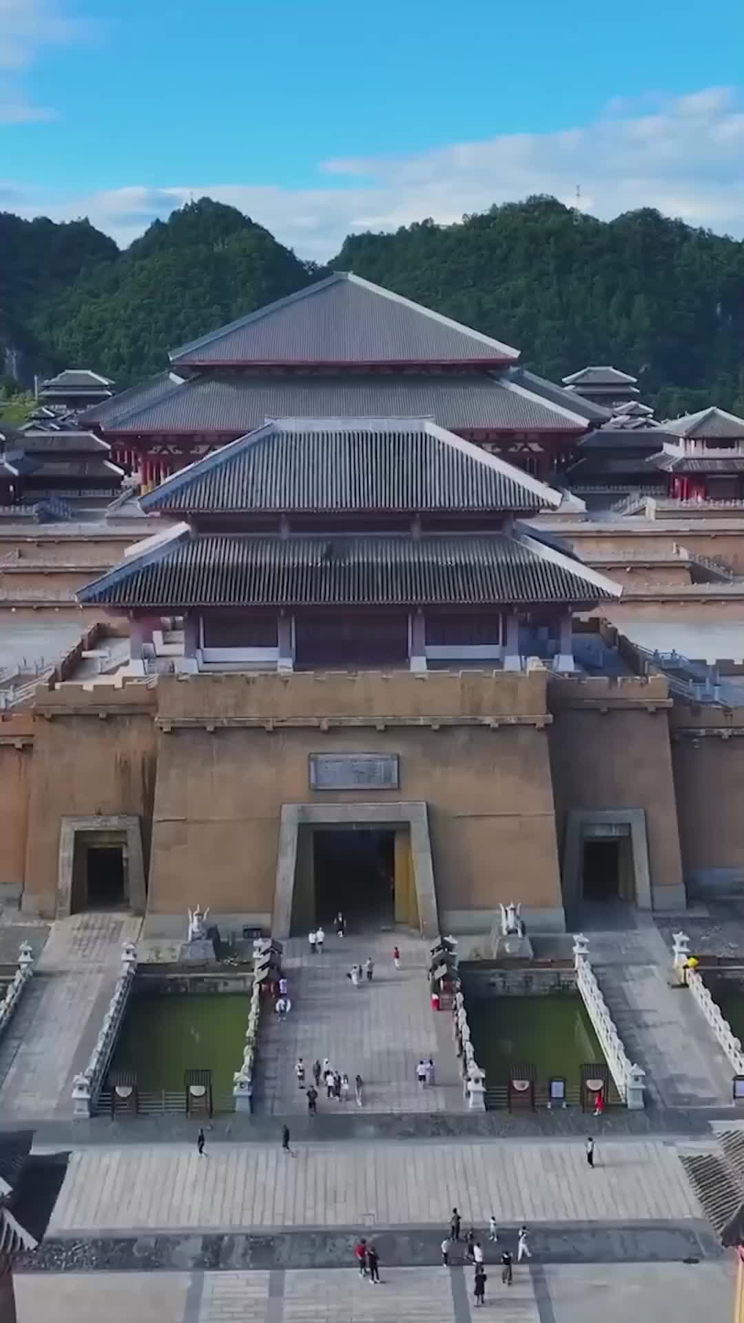 Dewa Jenderal Pelindung - Episode 1 - Episode 1