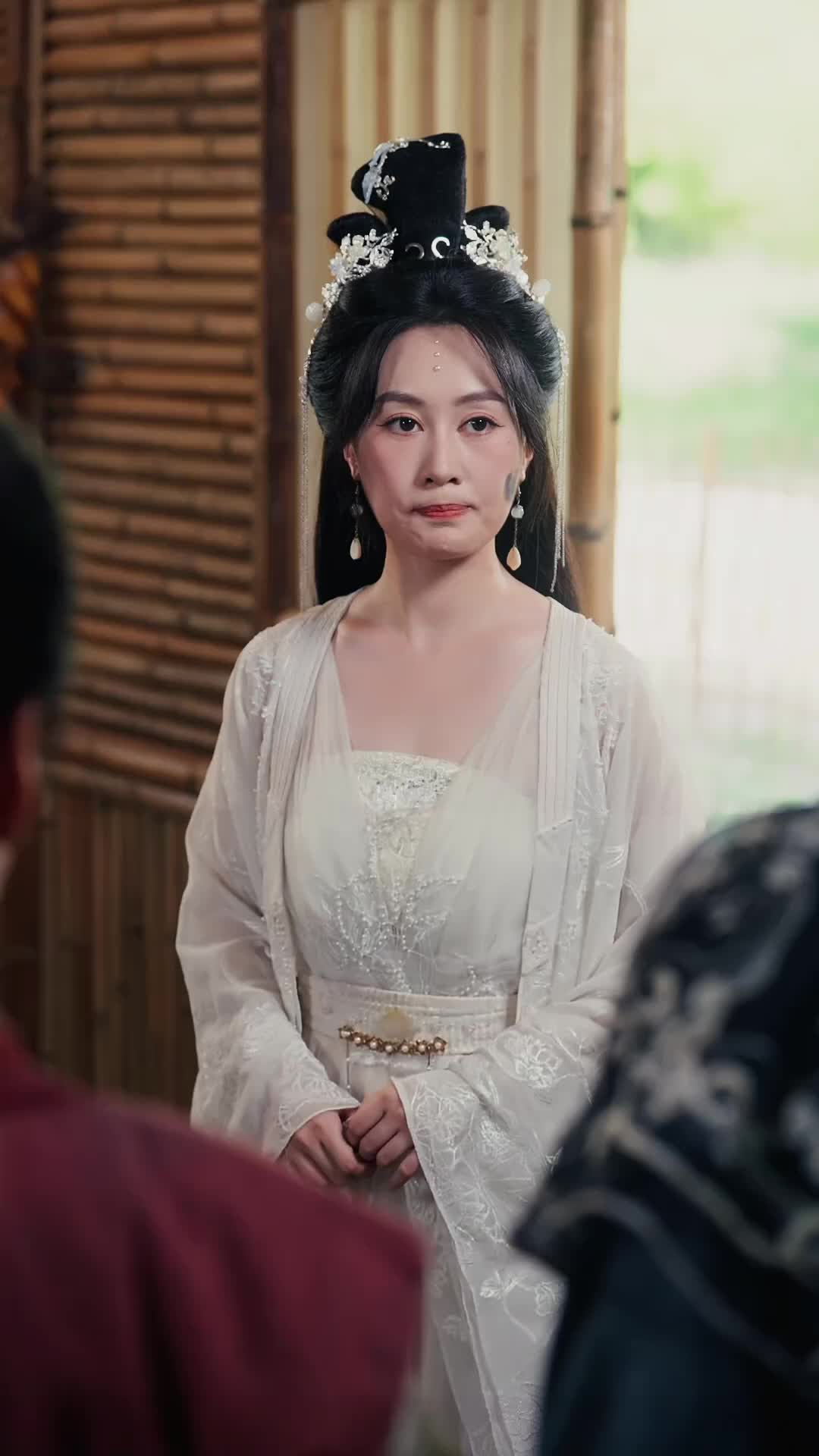 Pearls Misplaced, Love Returned Episode 8