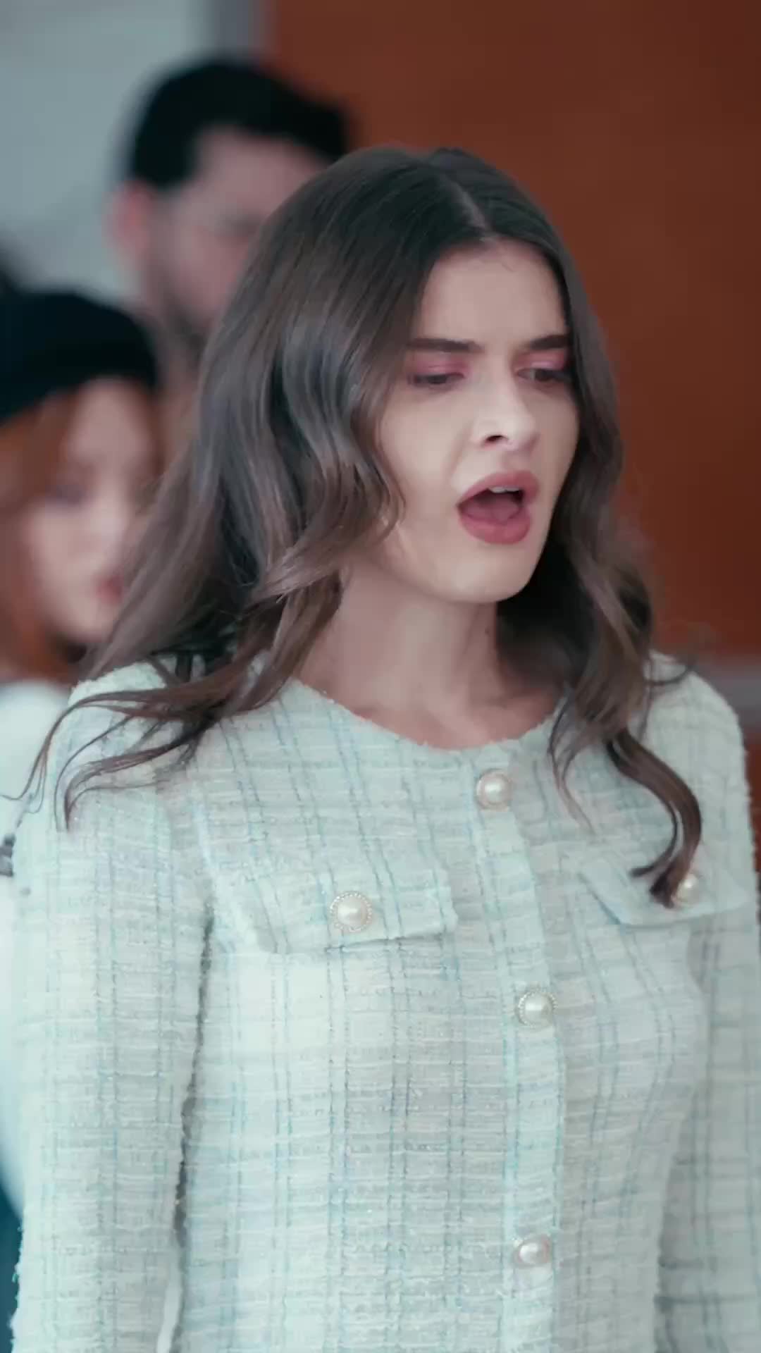 De Amada a Despreciada Episodio 9