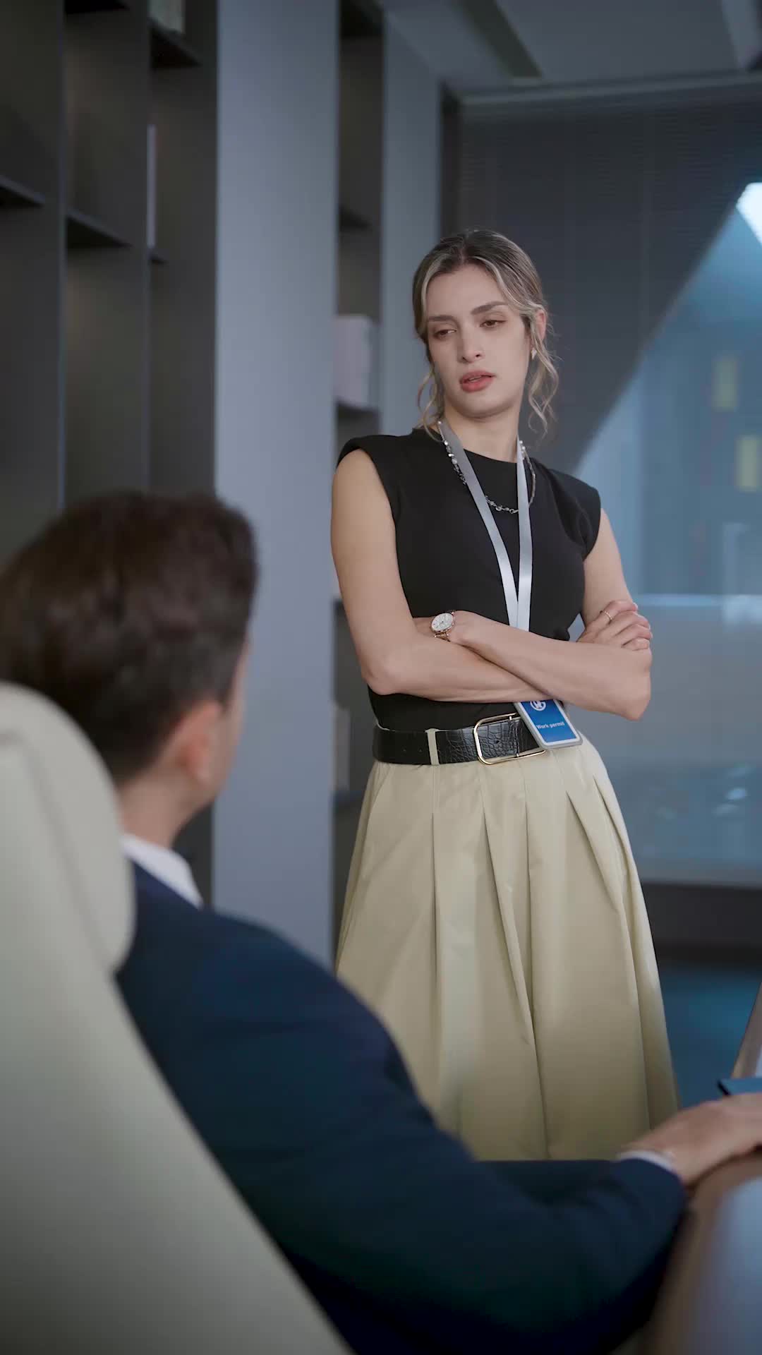 El multimillonario que dejé es mi nuevo jefe Episodio 8