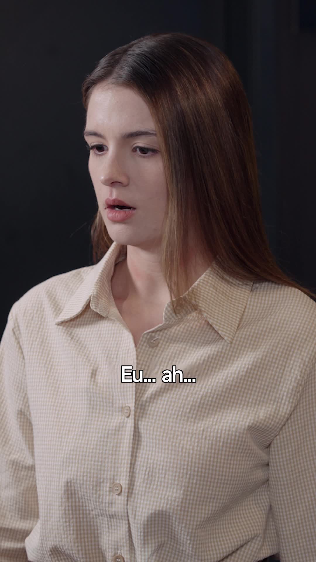 Desejada pelo Pai Mafioso do Meu Ex 3Episódio