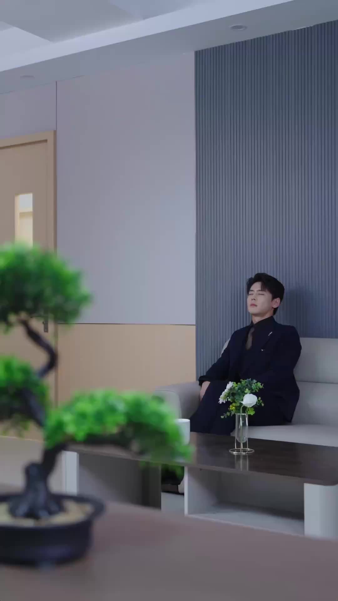 契約婚姻：總裁的隱秘孕妻 第6集