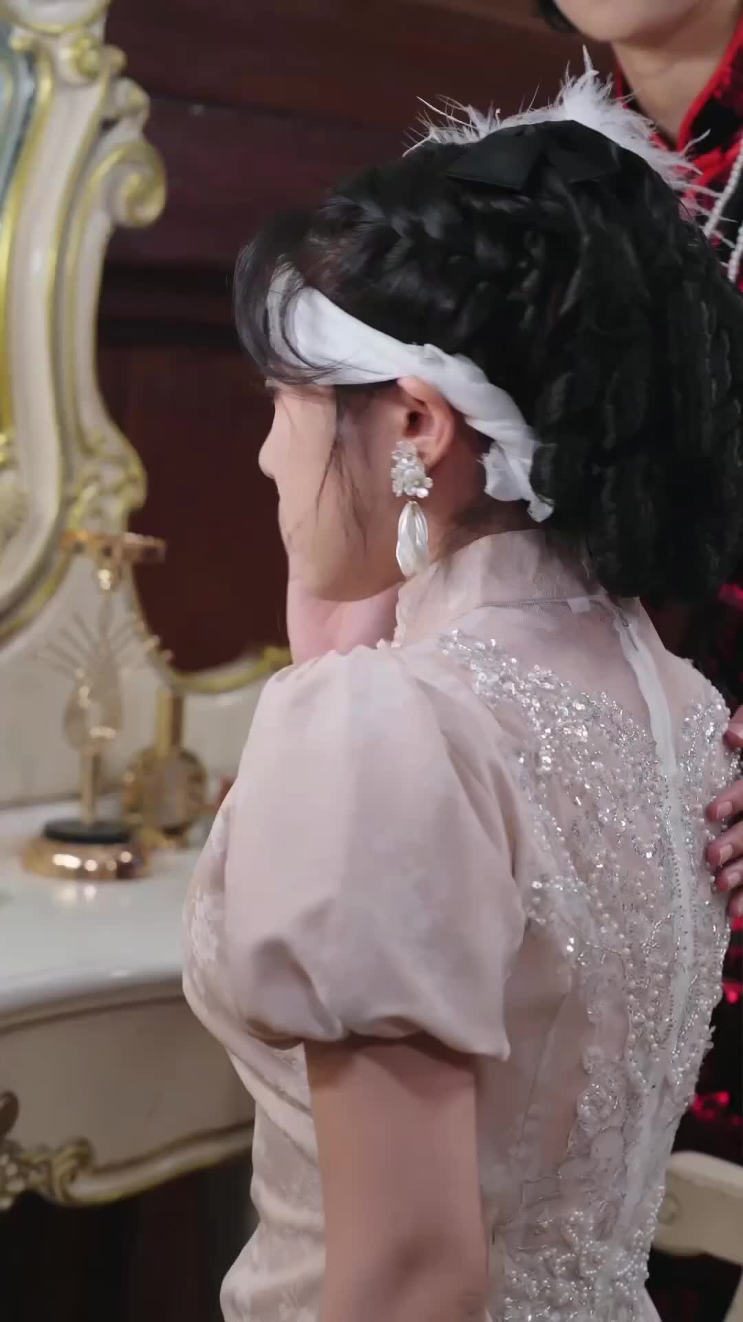 Dari Peluru Menjadi Cinta - Episode 25 - Episode 25