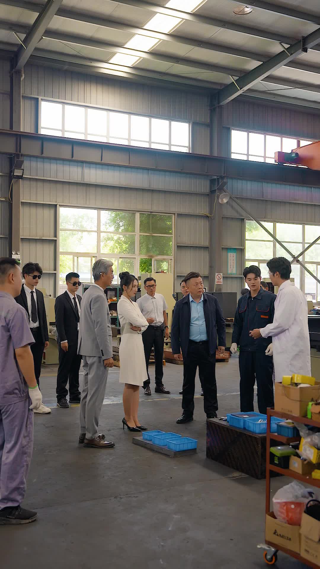被裁员后厂子倒闭了 第9集