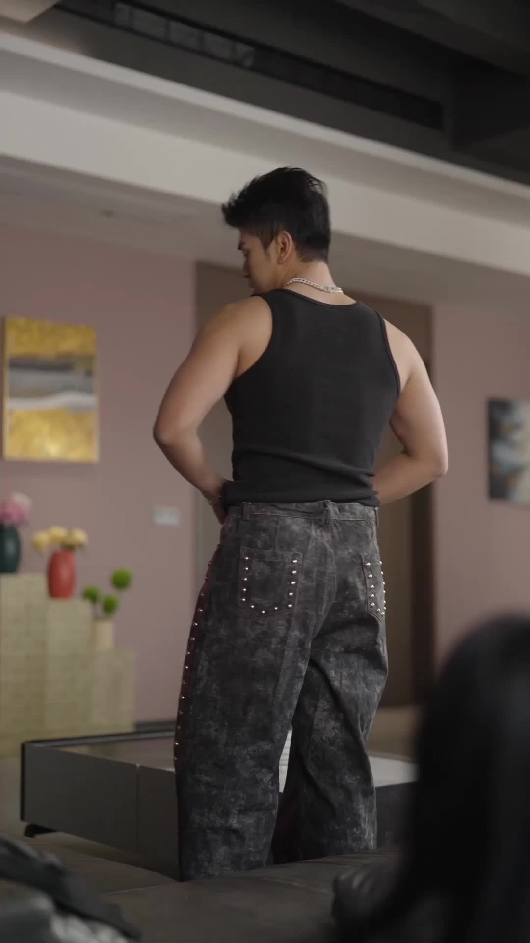 Rahasia di Balik Wajah Cantikku Episode 1