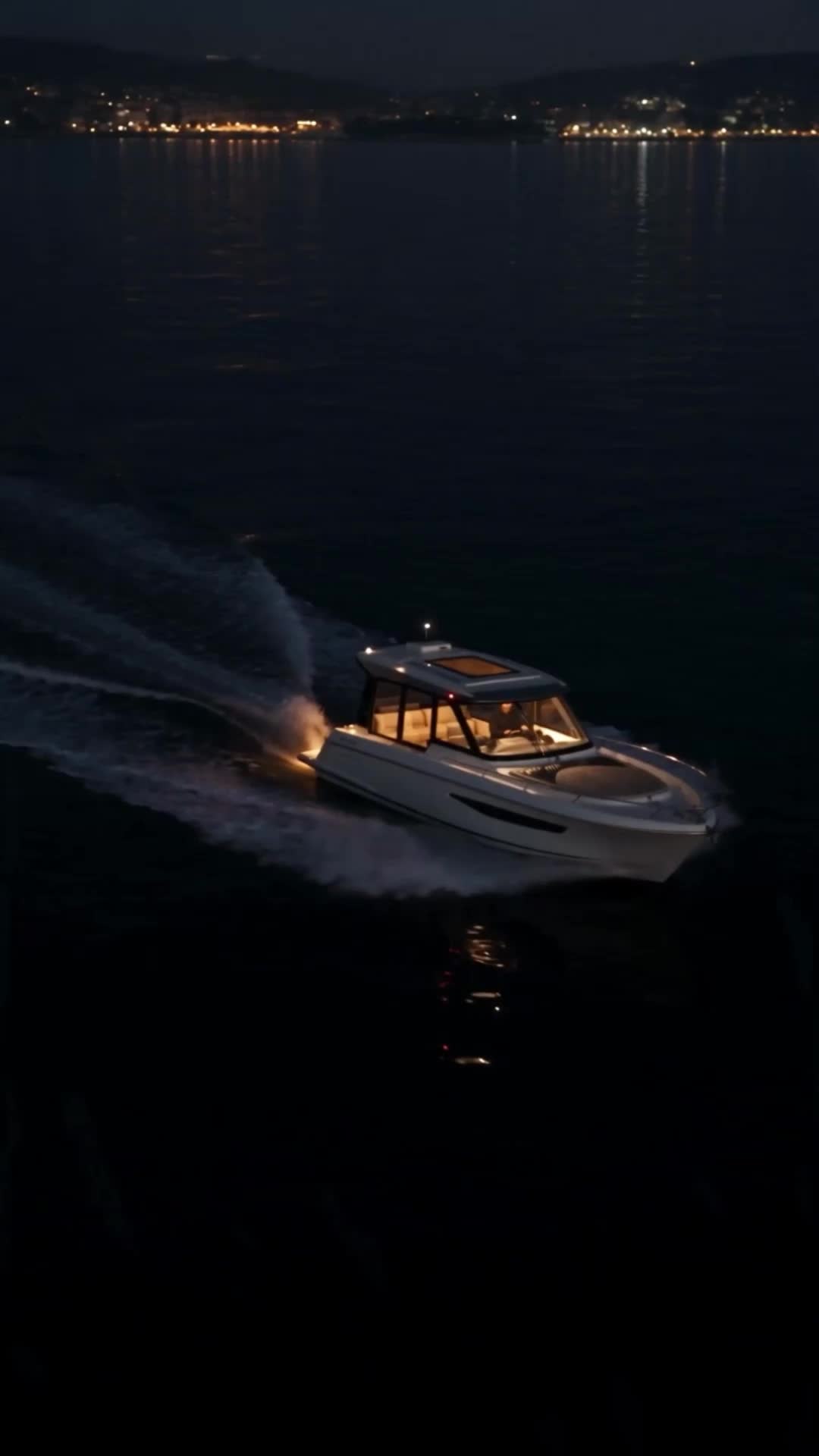 Dark Yacht:Escaping My Ex, Falling for the Hitman Episode 8