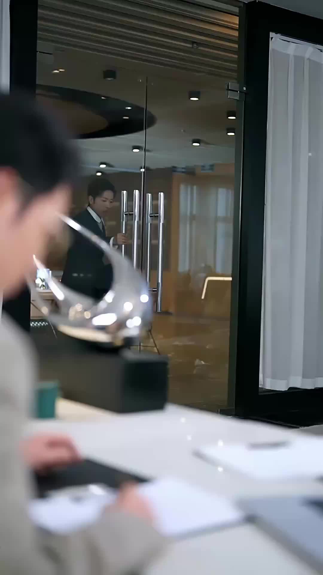 A Draw of Lies, A Deal of Revenge Episode 9