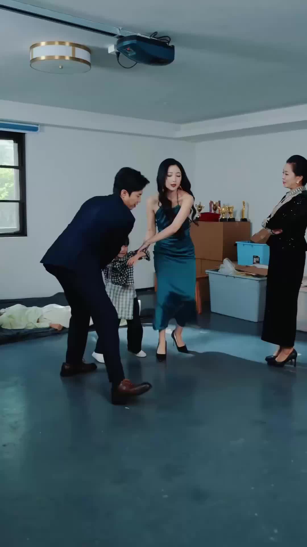 Threads of One Night, Knots of a Lifetime Episode 8