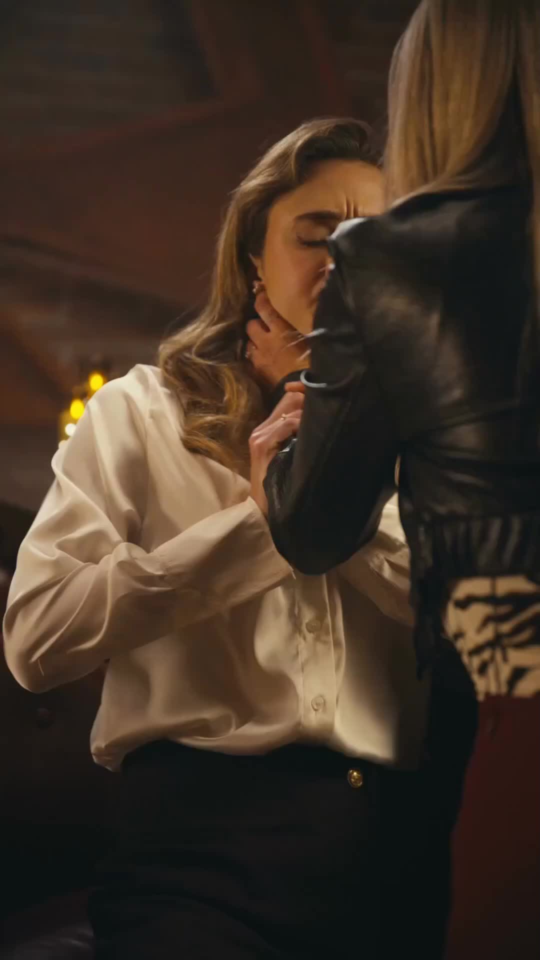 La enamorada inocente de la mafia Episodio 11