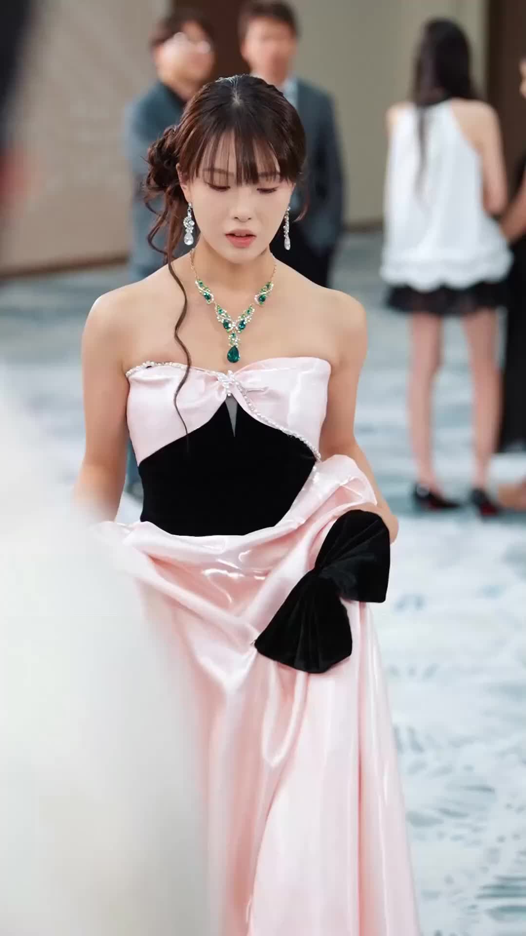 Janji yang Dikhianati - Episode 35 - Episode 35