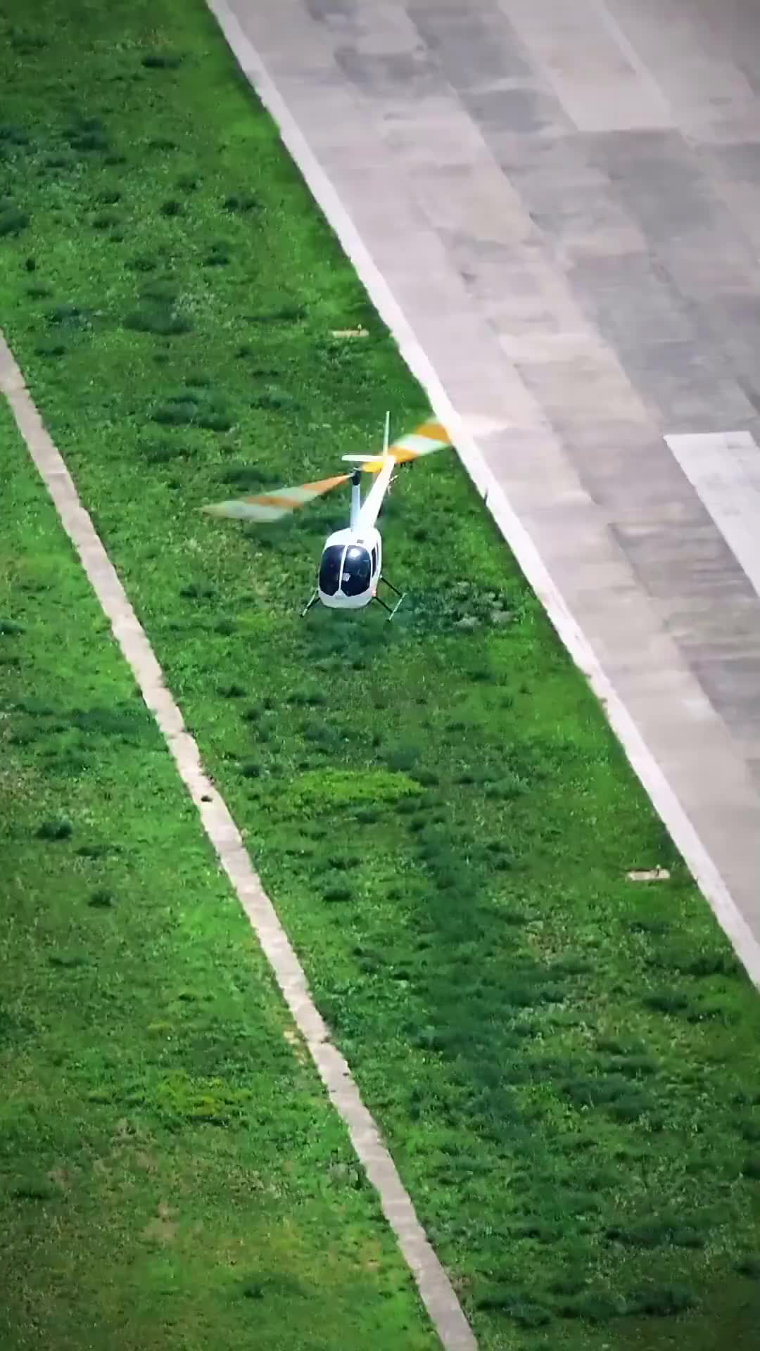 Cinta Bersemi di Orang yang Tepat - Episode 1 - Episode 1